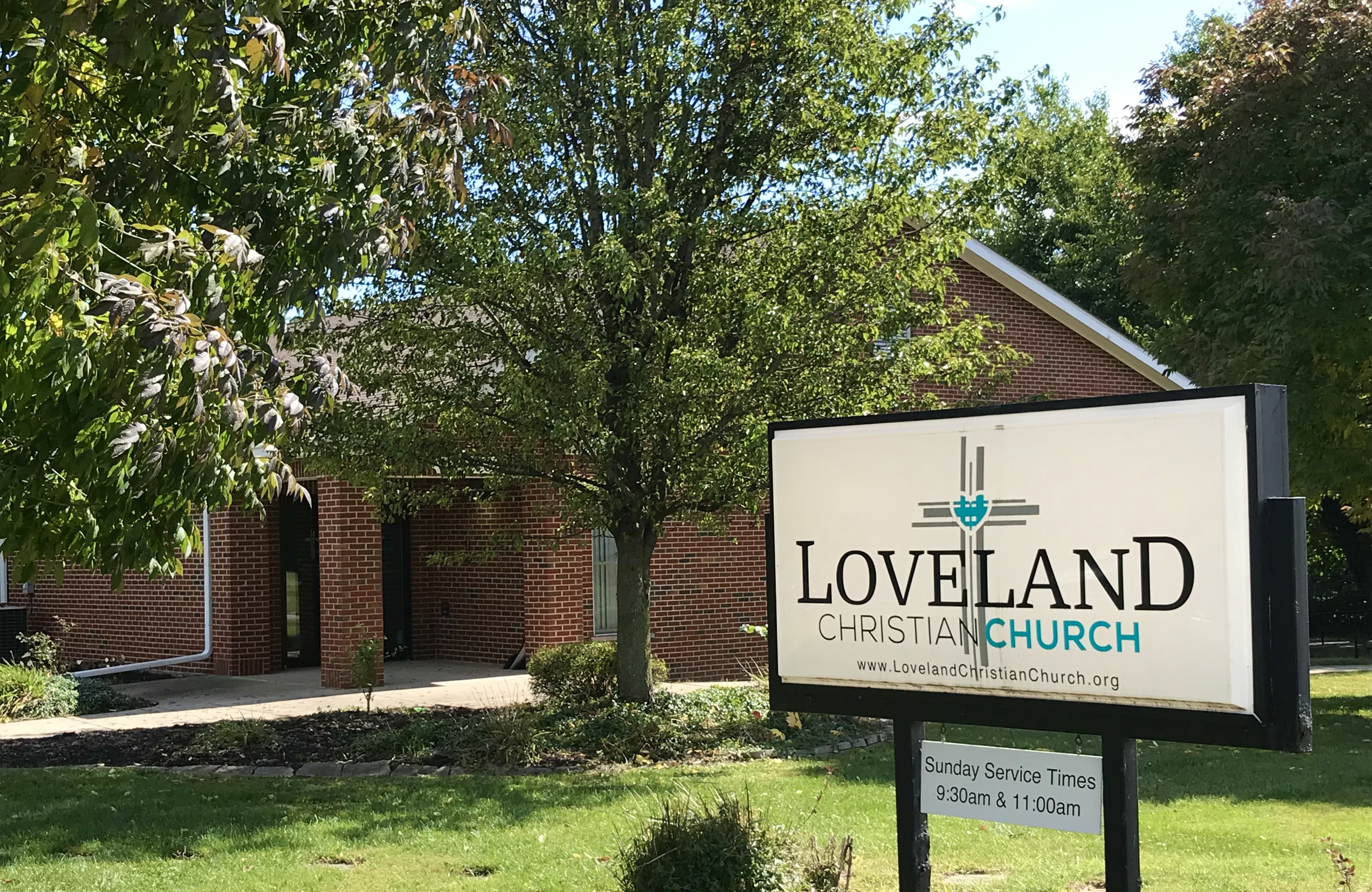 Loveland Christian Church building